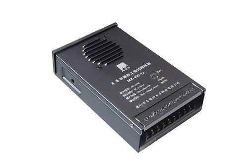 半灌膠電源有哪些優(yōu)勢？